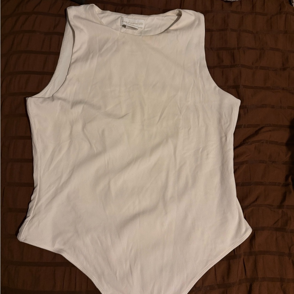 Ribbed White Sleeveless Bodysuit